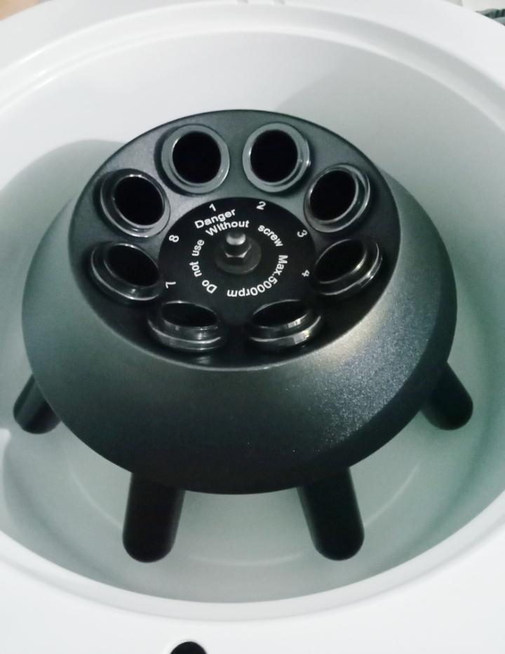 Centrifuge Low Speed 500 - 5000 RPM LC-8S JOANLAB