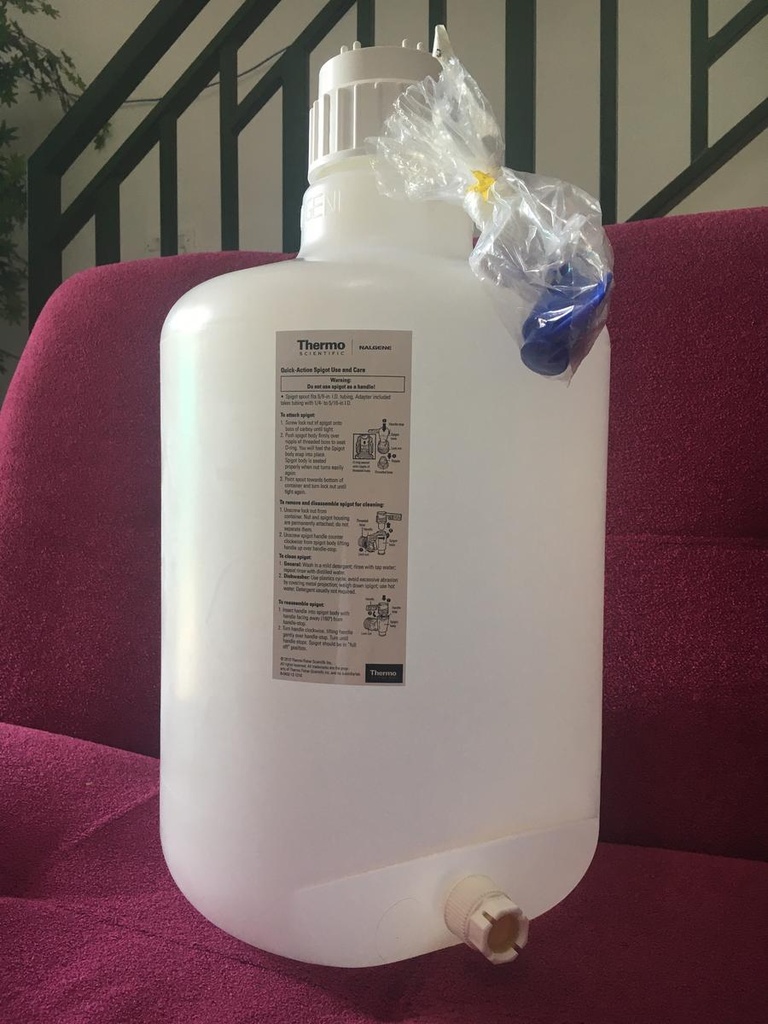 Carboy 20 Liter with Spigot PP Autoclavable Brand Nalgene
