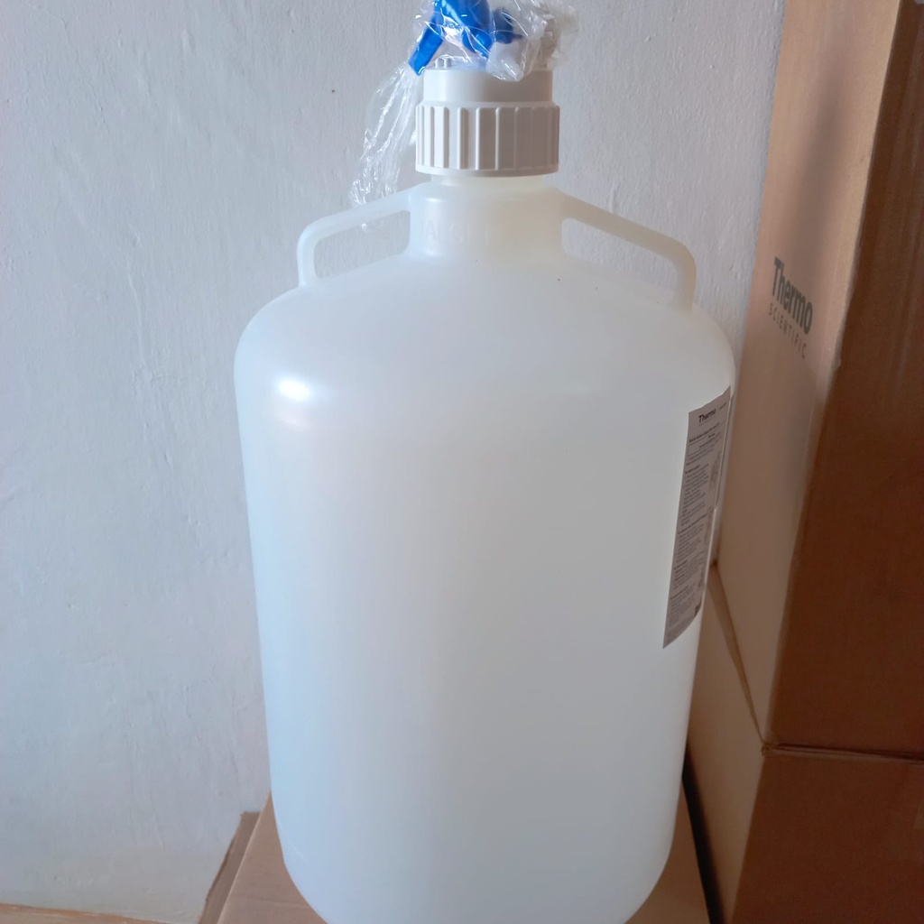Thermo Scientific Nalgene Carboy 50 Liter with Spigot PP Autoclavable