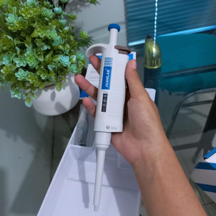 Micro Pipette 20 - 200u1 Autoclavable Pipette JOANLAB