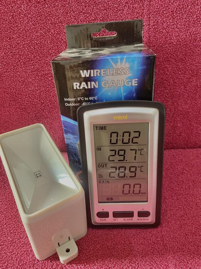 Wireless Rain Gauge Meter WH-0531-1 with in / out Thermometer MISOL