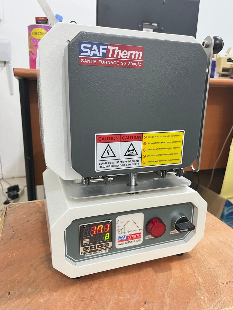 Mini Box Laboratory Muffle Furnace High Temp 1000 C Brand SAFTHERM Model No : STM-1-10