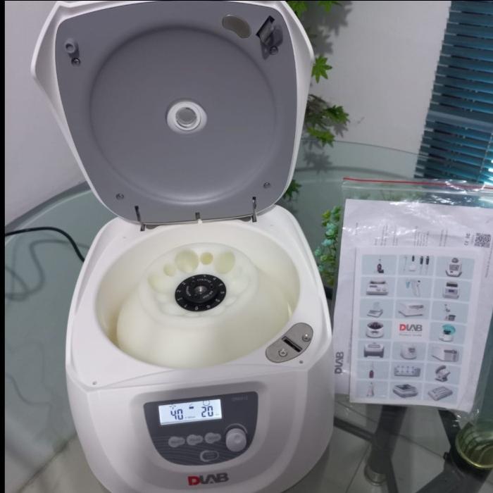 DLAB Clinical Centrifuge DM 0412 Speed 300-4500 RPM with Rotor A6-50P