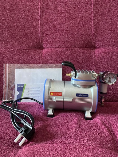 Vacuum Pump Rocker 300 For Filtration Laboratory